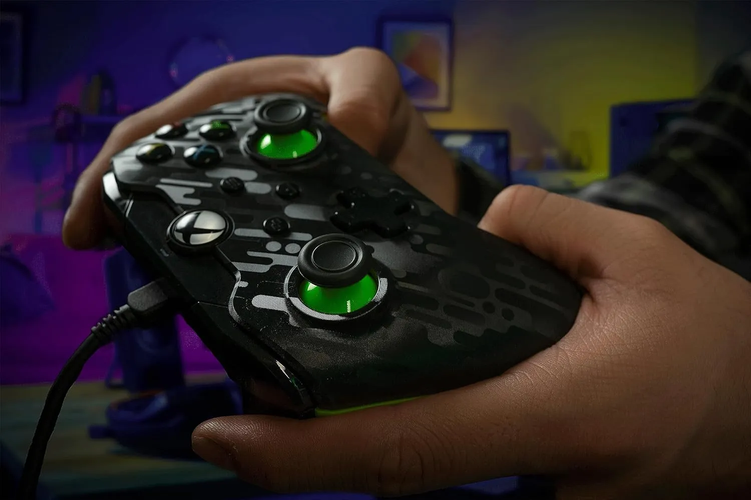 PDP Wired Xbox Gaming Controller: Gamepad Licensed for Xbox Series X|S, Xbox One & Windows PCs  Audio Controls, 8ft Cable, 3.5mm jack, Mappable Buttons/Triggers, Companion App: Neon Carbon Grey/Green